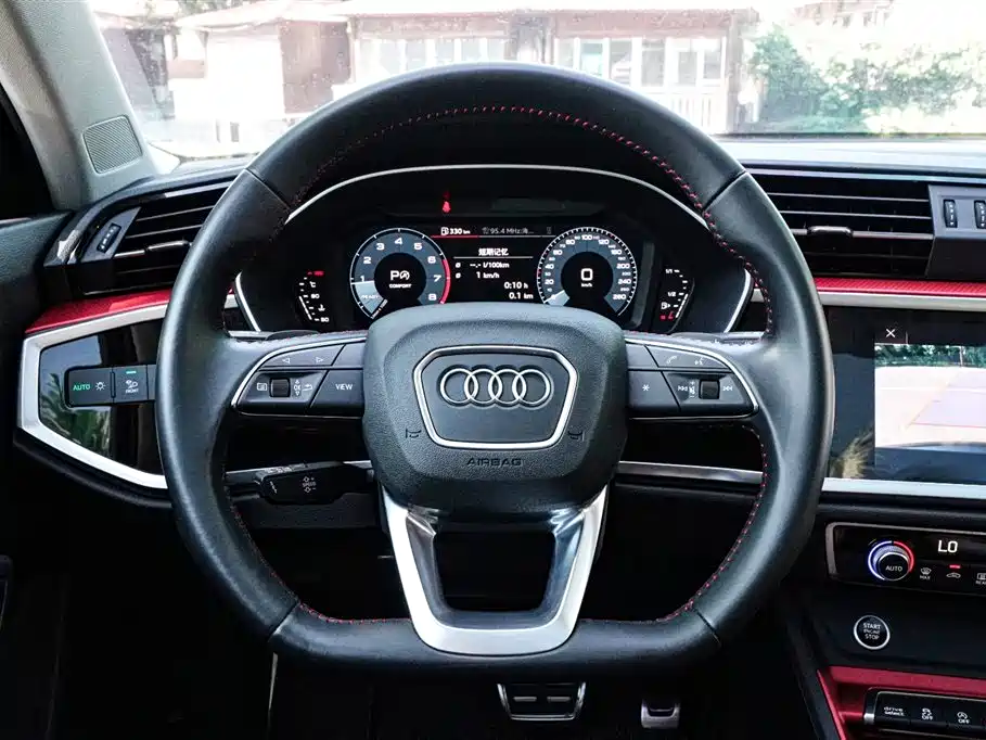 Audi Q3 2021 40 TFSI Fashion Sport фото 10