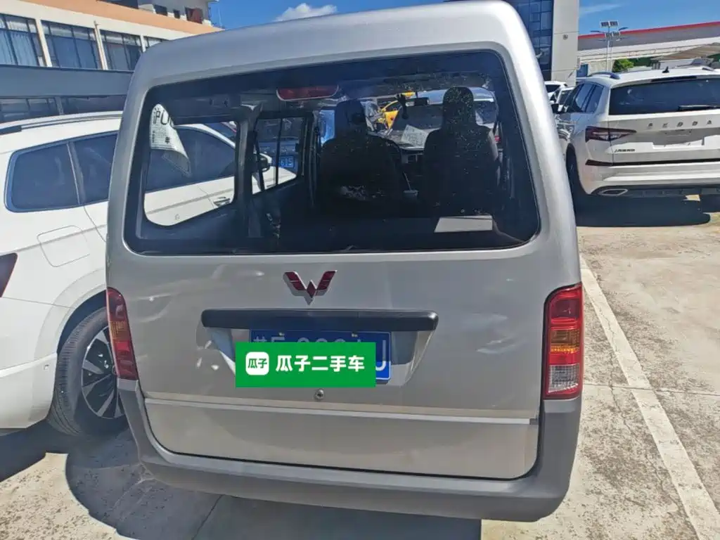 Wuling Motors Wuling Zhiguang 2026 2023 1.5L Utility 5/7-seater