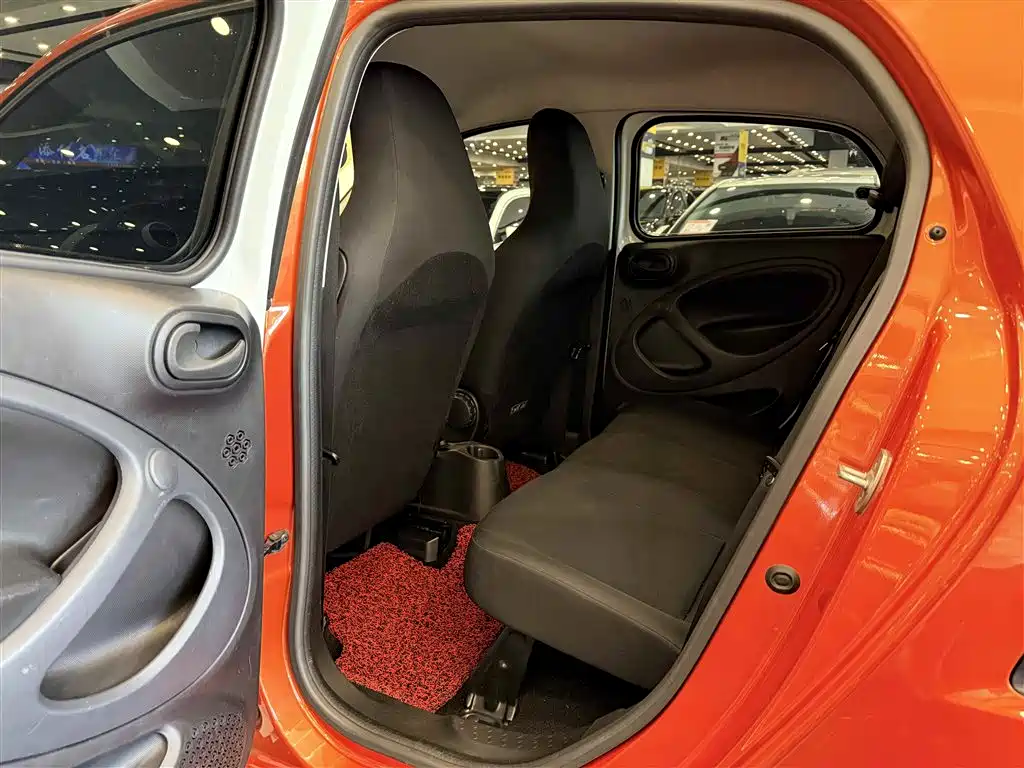 smart forfour 2018 2018 1.0L 52kW Agile Edition