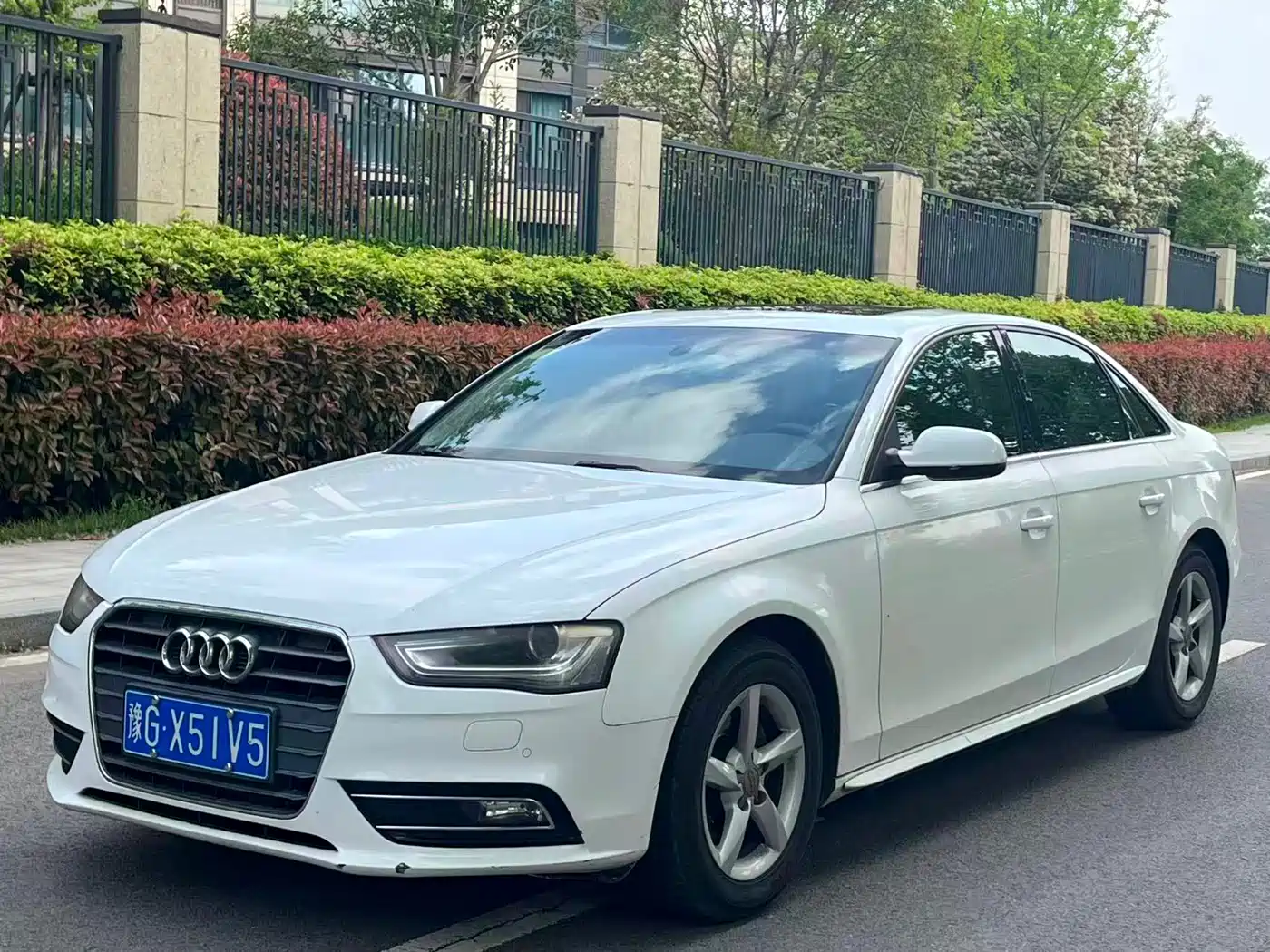 Audi A4L 2013 35 TFSI Automatic Standard