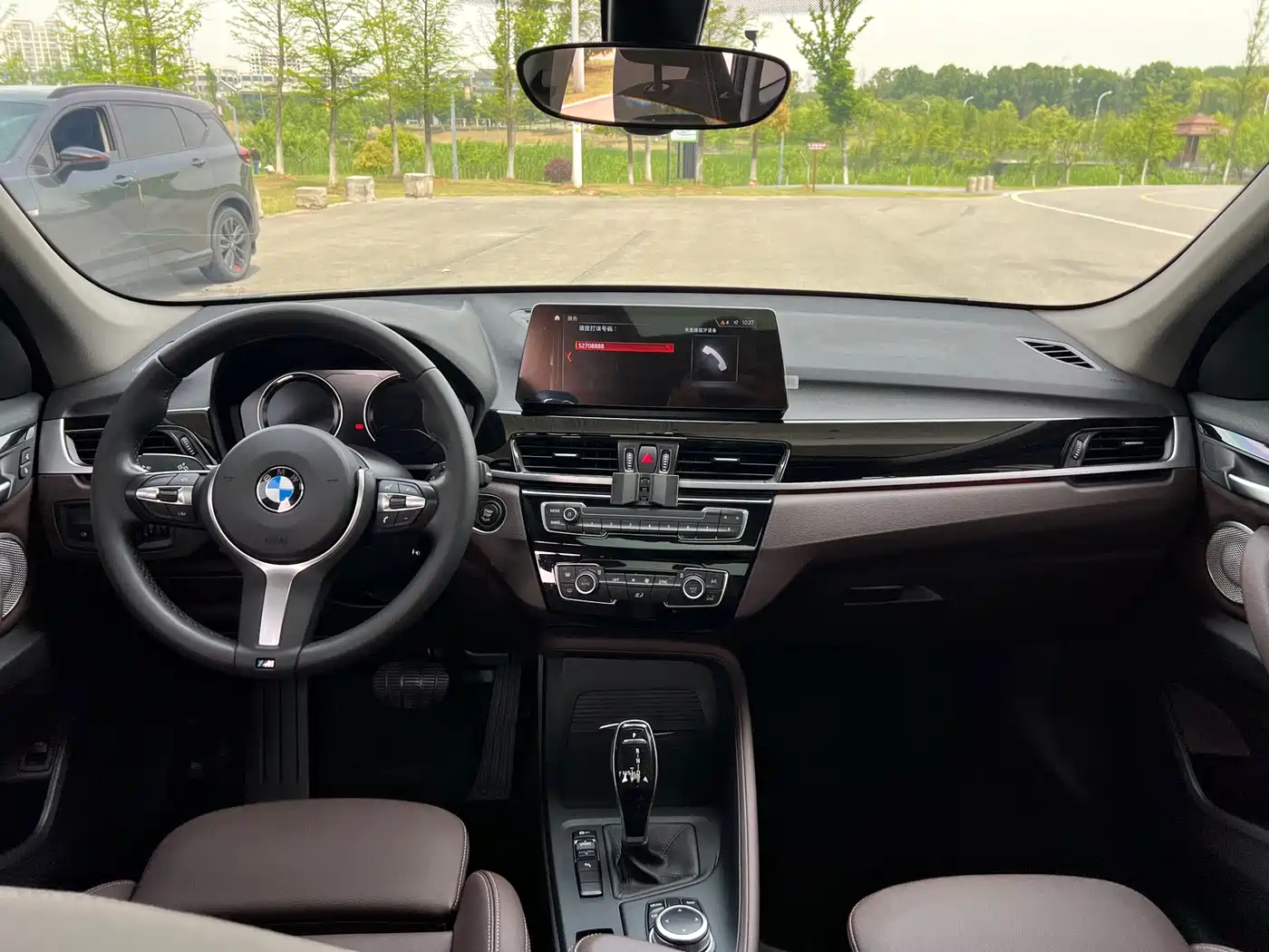 BMW X1 2022 sDrive25Li Leading фото 12