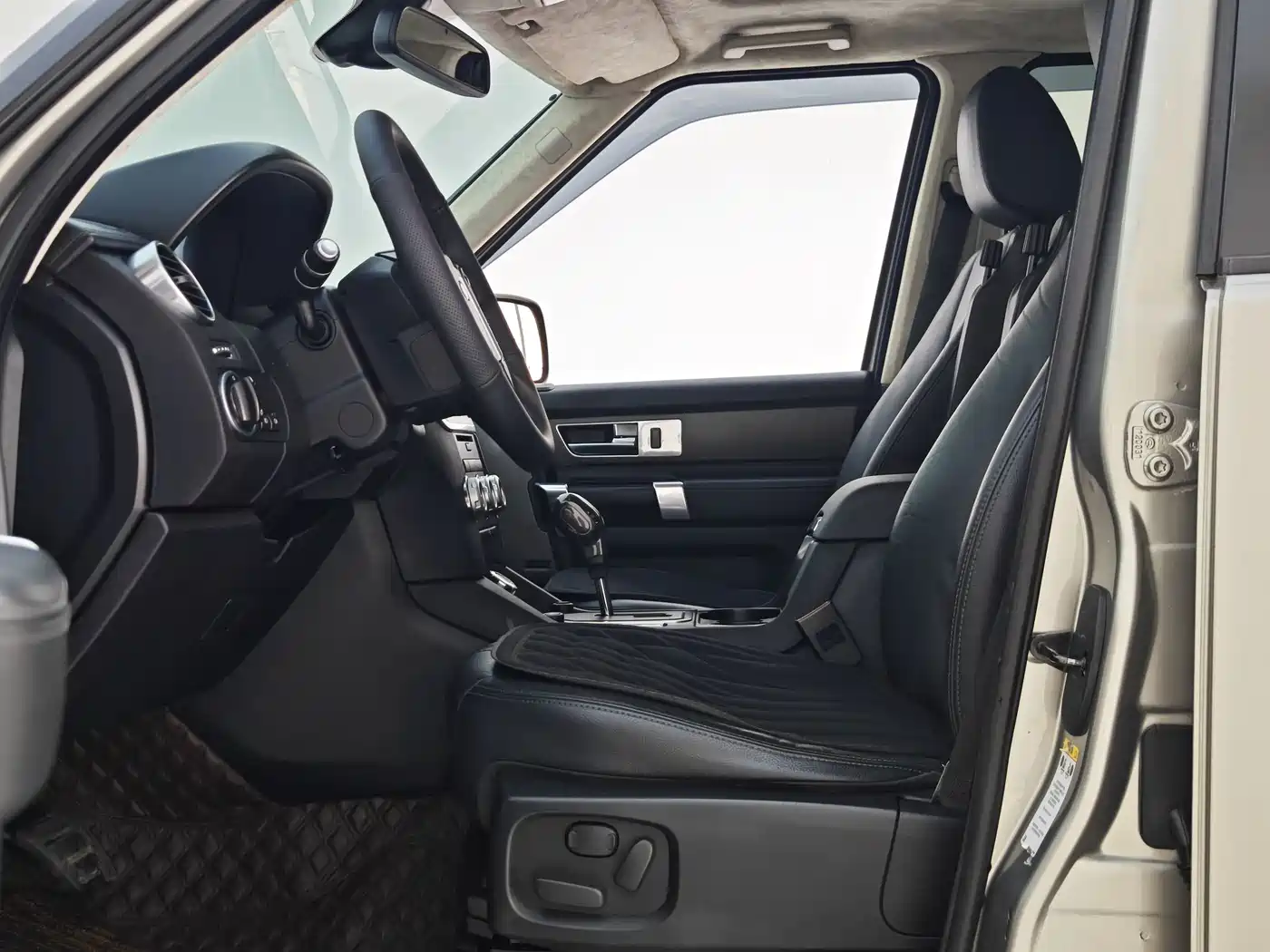 Фото 7 - Land Rover Discovery