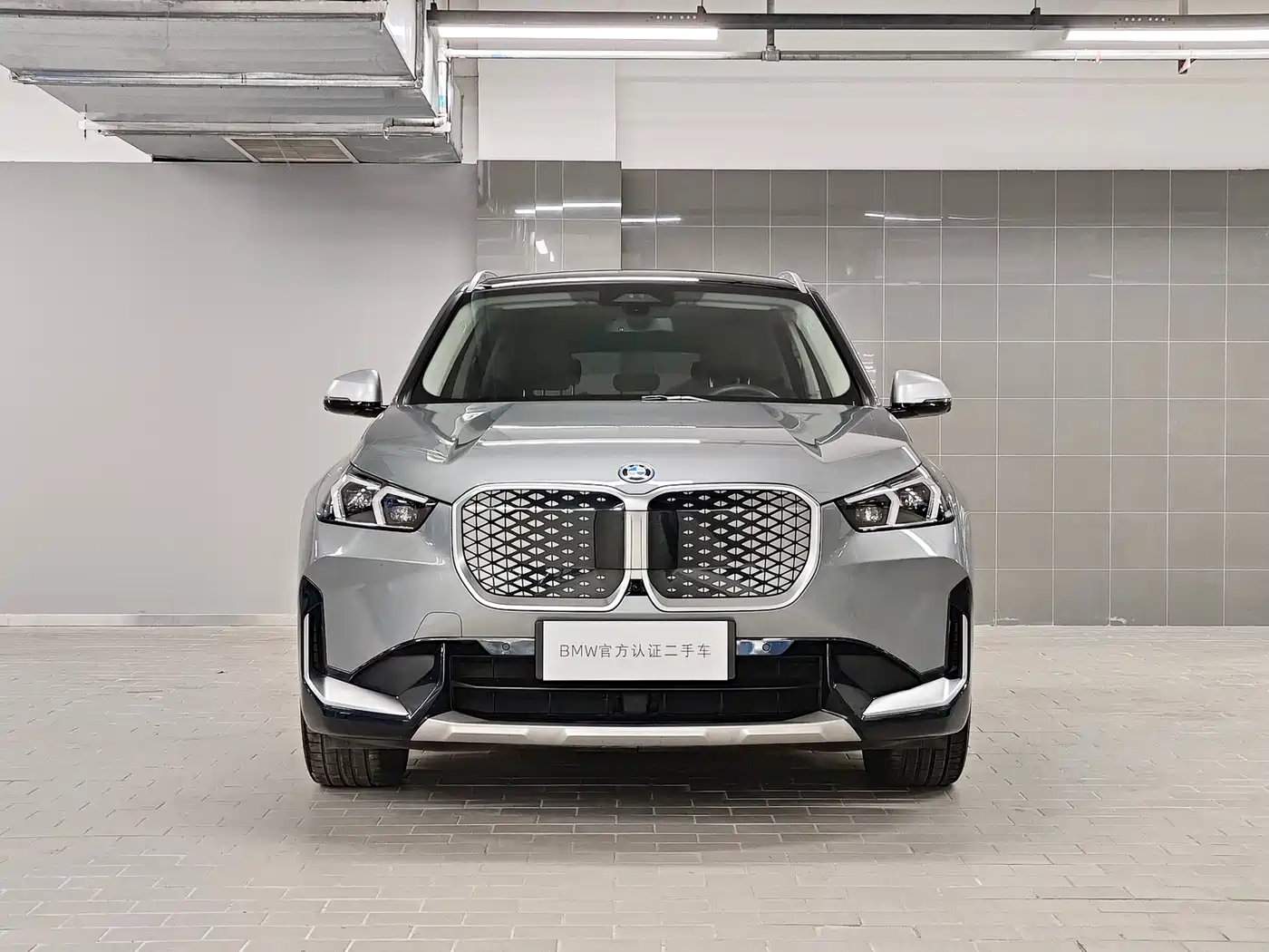 BMW iX1 2023 xDrive30L X Design Package фото 2