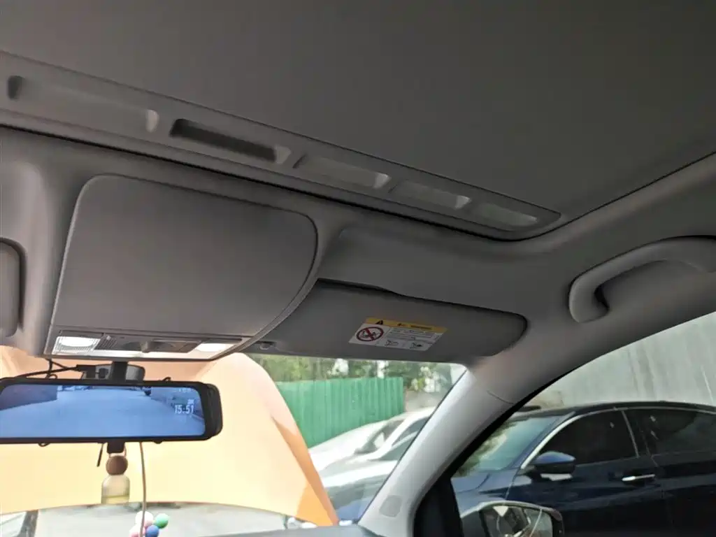 Volkswagen Polo 2018 1.5L Cross Polo Auto фото 18