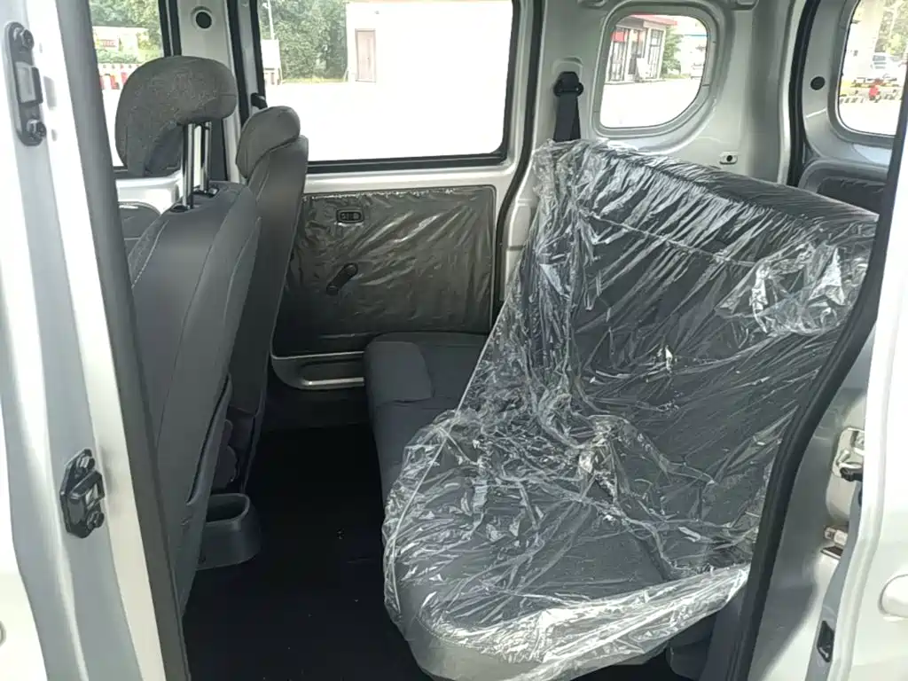 Wuling Motors Wuling Zhiguang NEV 2026 2025 Model Comfort