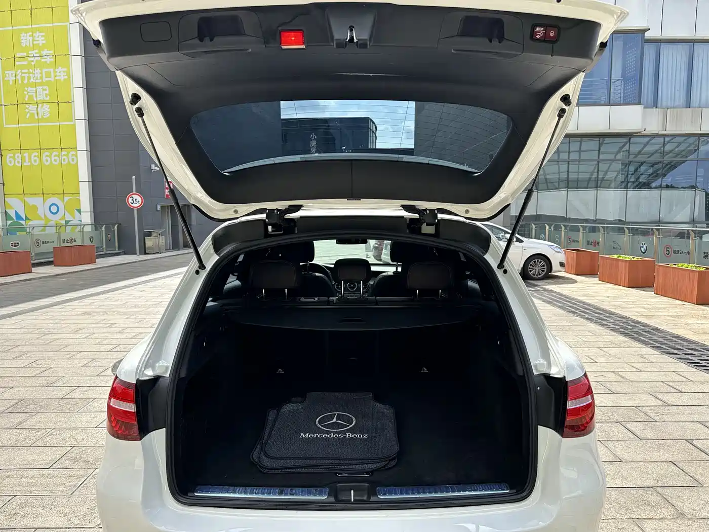 Mercedes-Benz GLC 2019 Facelift GLC 300 L 4MATIC Dynamic фото 24