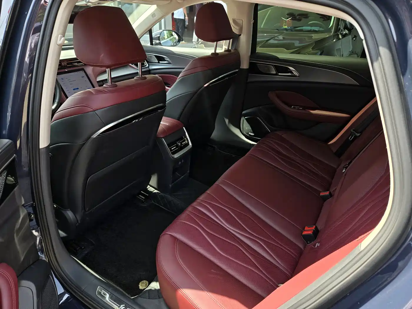 Hongqi H5 2023 2.0T Auto Smart Connect Flagship фото 15