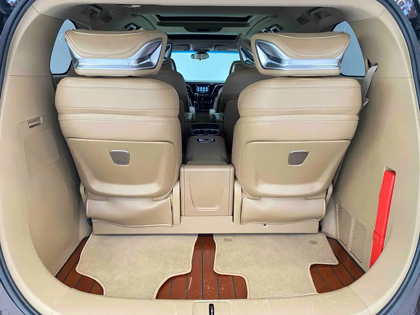 Buick GL8 2018 ES 28T Luxury Type China VI фото 8