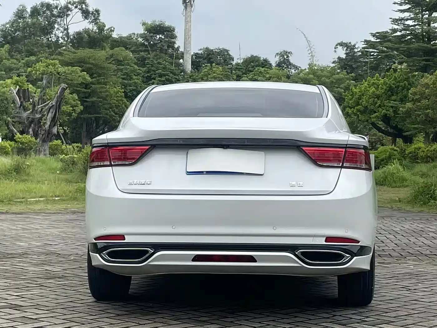 Geely Borui 2022 2021 1.8T Pilot Edition+