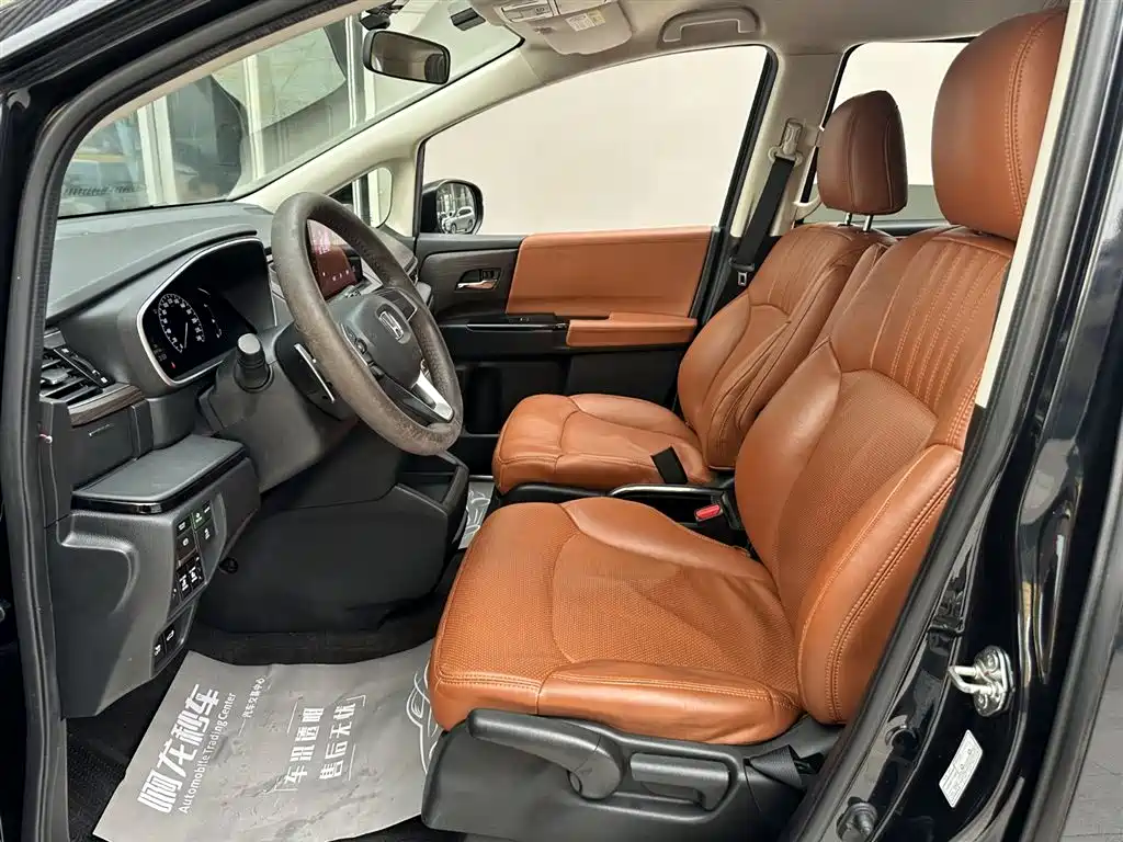 Honda Odyssey 2022 2.0L e:HEV Sharp·Enjoyment Edition фото 11