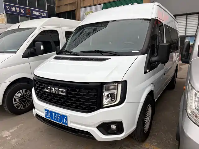 Jiangling JMC Fushun 2023 2.0T Manual Short Wheelbase Medium Roof Commercial Multi-Purpose Vehicle 6-Seater
