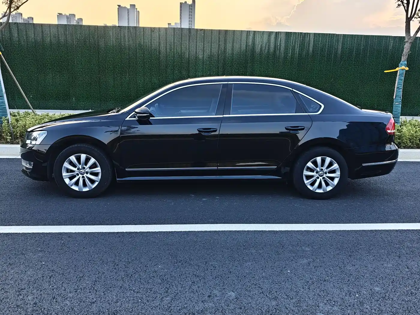 Volkswagen Passat 2013 1.8TSI DSG Zunrong фото 4