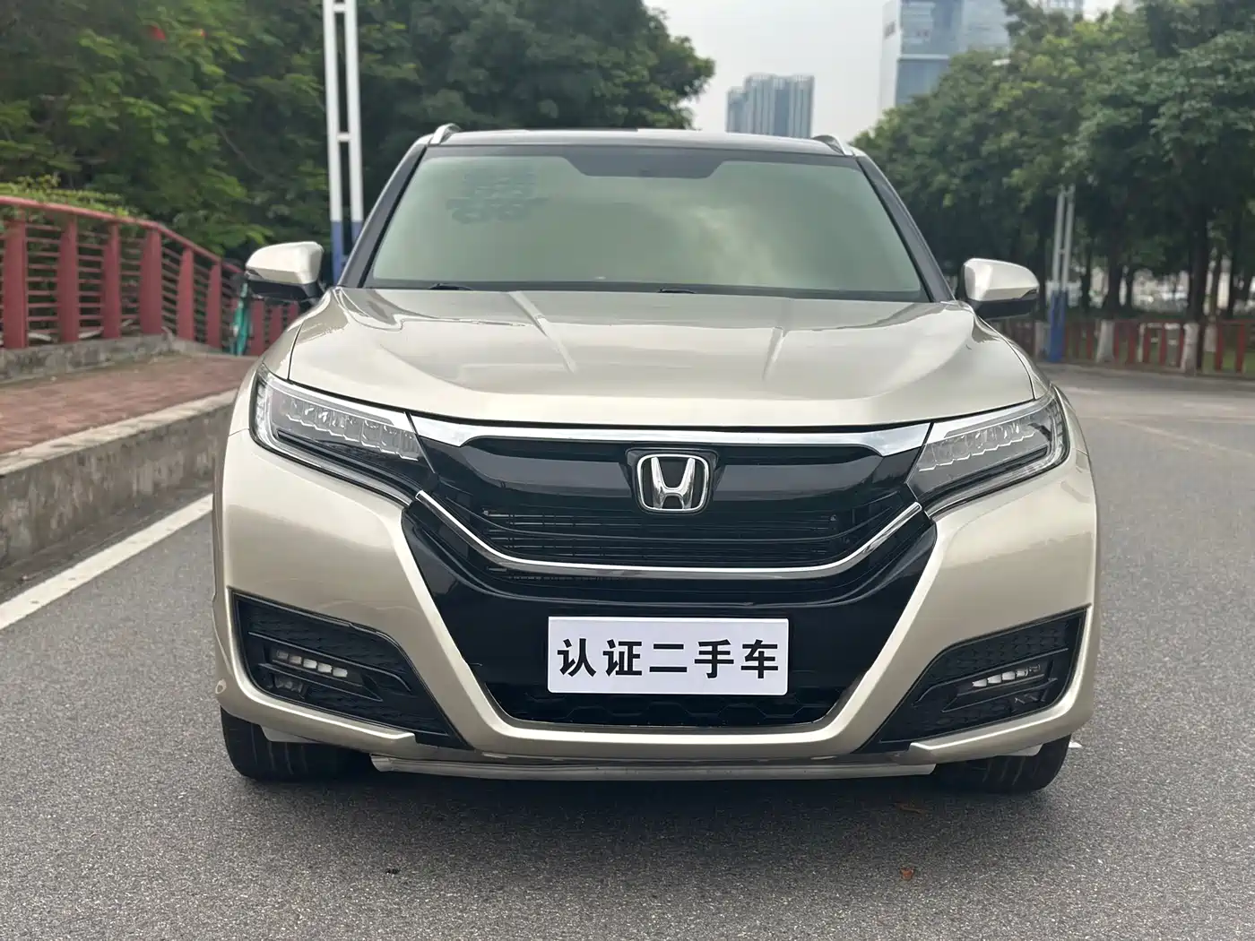 Honda UR-V 2017 370TURBO 2WD Premium Edition China V фото 2