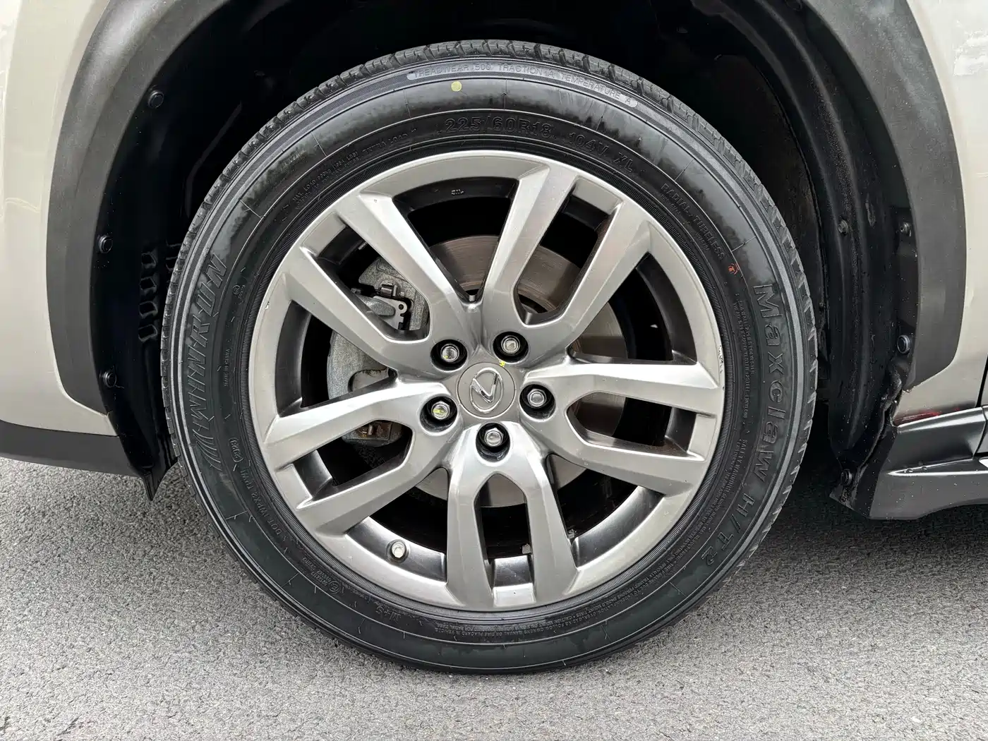 Lexus NX 2015 200t AWD F Sport фото 7
