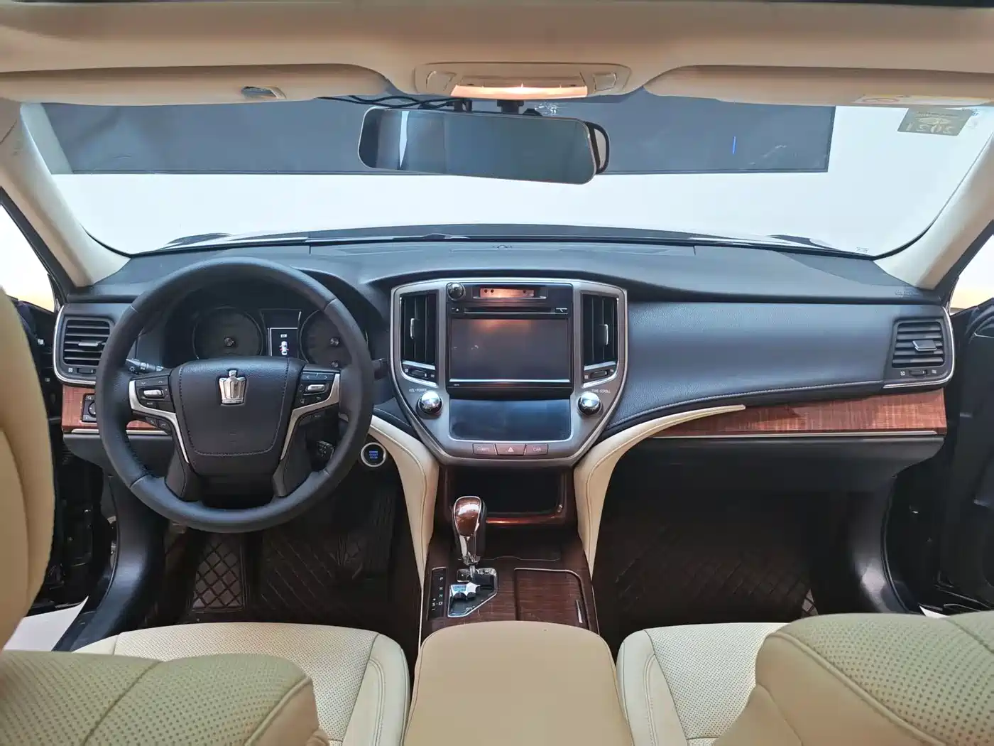 Toyota Crown 2015 2.0T Fashion фото 13
