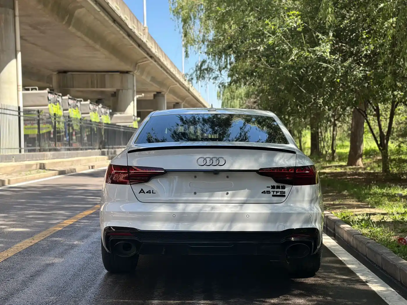 Audi A4L 2024 40 TFSI Luxury Dynamic фото 6