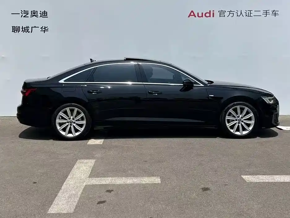Audi A6L 2023 45 TFSI Premium Selection Dynamic фото 3