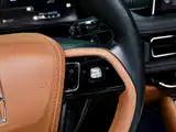 Photo 26 - Lincoln Aviator