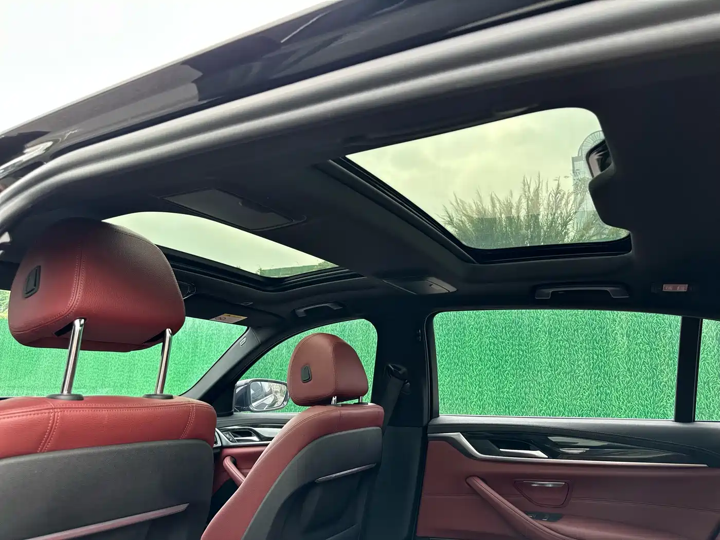 BMW 5 Series 2020 530Li Leading M Sport Package фото 16
