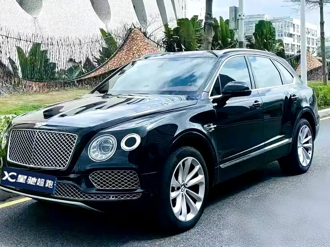 Bentley Bentayga 2018 4.0T V8