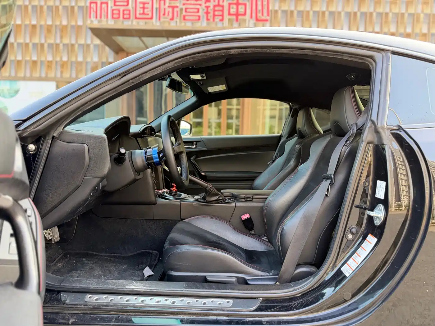 Subaru BRZ 2015 2.0i Manual фото 22