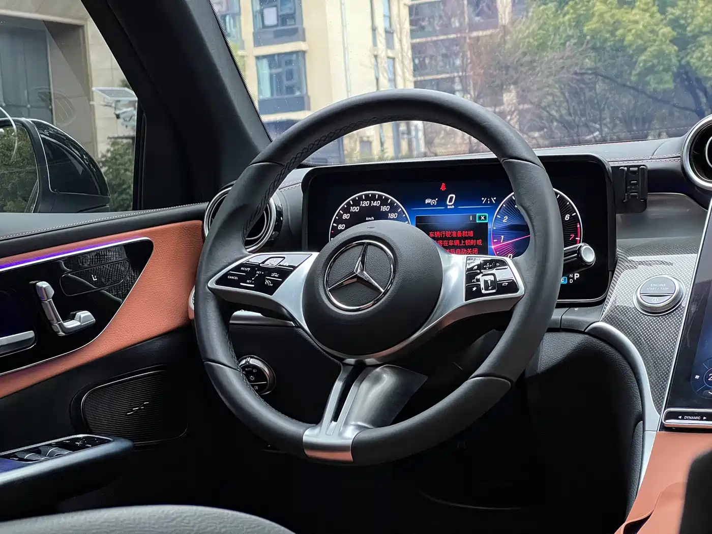 Mercedes-Benz GLC 2023 GLC 260 L 4MATIC Sport 5-seater фото 13