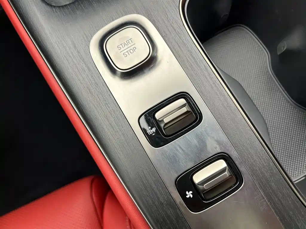 Xiaomi Auto Xiaomi SU7 2024 RWD Long Range Intelligent Driving Edition фото 17