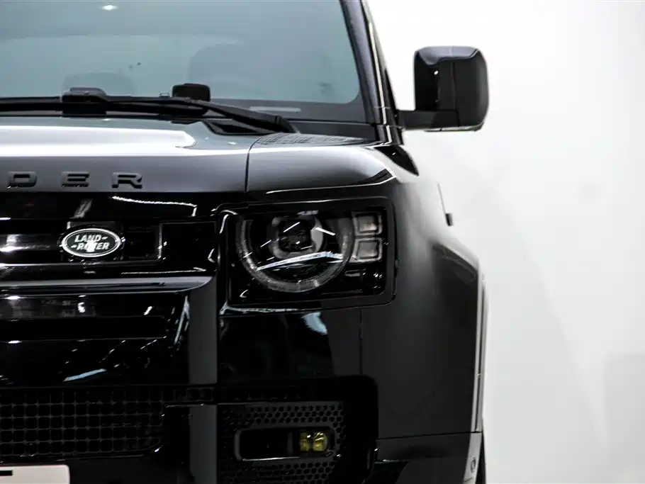 LAND ROVER GUARD
