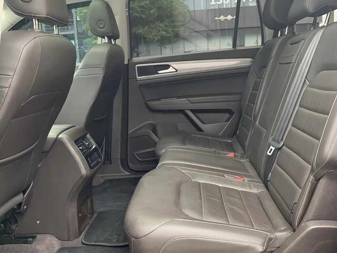 Volkswagen Teramont 2017 380TSI 4WD Luxury Edition фото 6