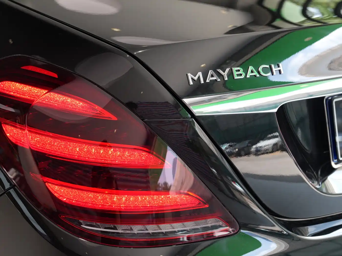 Mercedes-Benz Maybach S-Class 2018 Model S 680 фото 24
