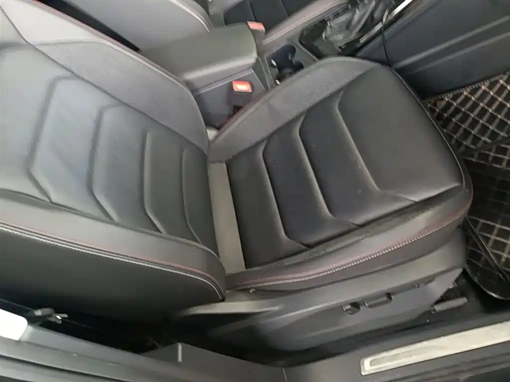 Volkswagen Tayron 2019 330TSI 2WD Luxury Plus China VI фото 25