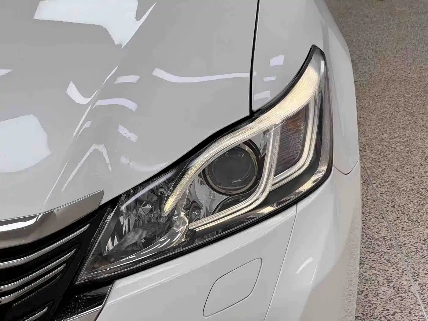 Toyota Crown 2019 2018 2.0T Pioneer Edition