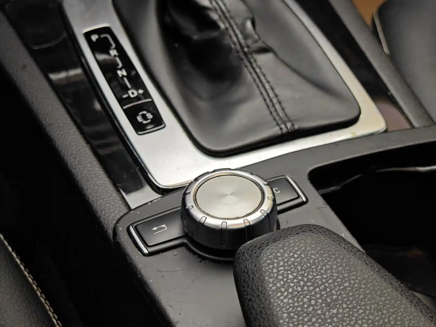Mercedes-Benz C-Class 2013 C 260 Fashion Grand Edition фото 18