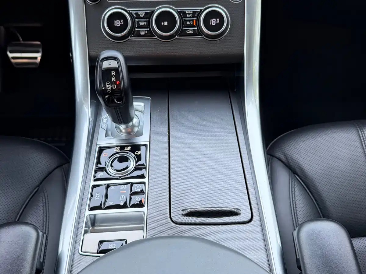 Land Rover Range Rover Sport 2015 3.0 SC V6 HSE DYNAMIC фото 14