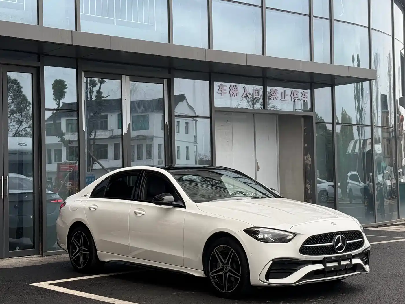 MERCEDES-BENZ C CLASS