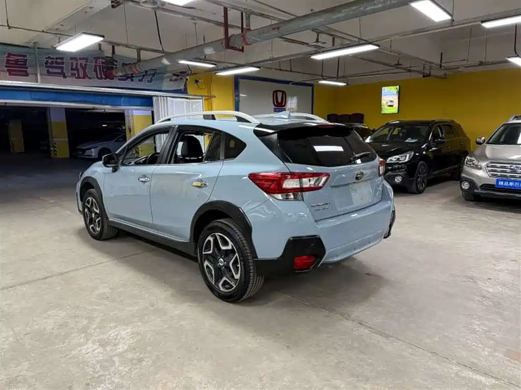 Photo 6 - Subaru XV
