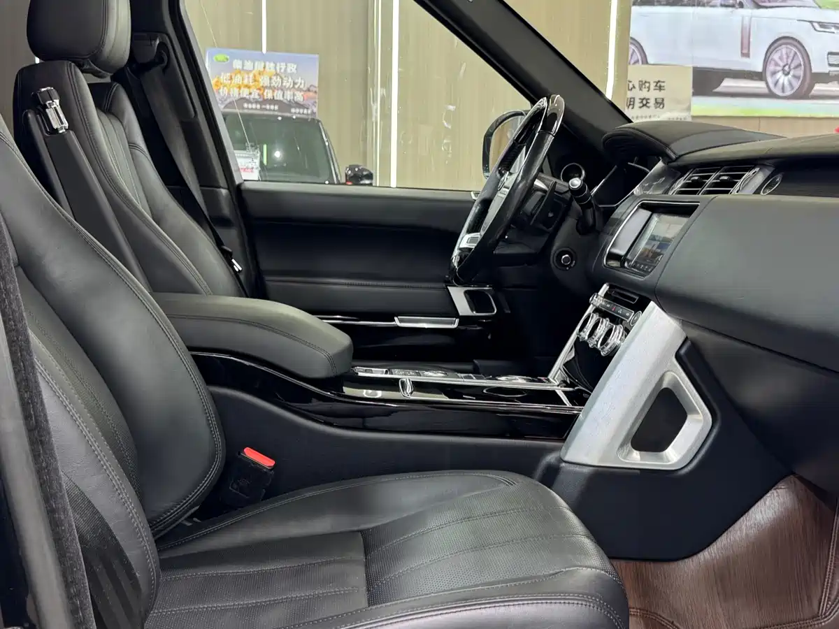 Land Rover Range Rover 2017 3.0 SC V6 Vogue фото 13