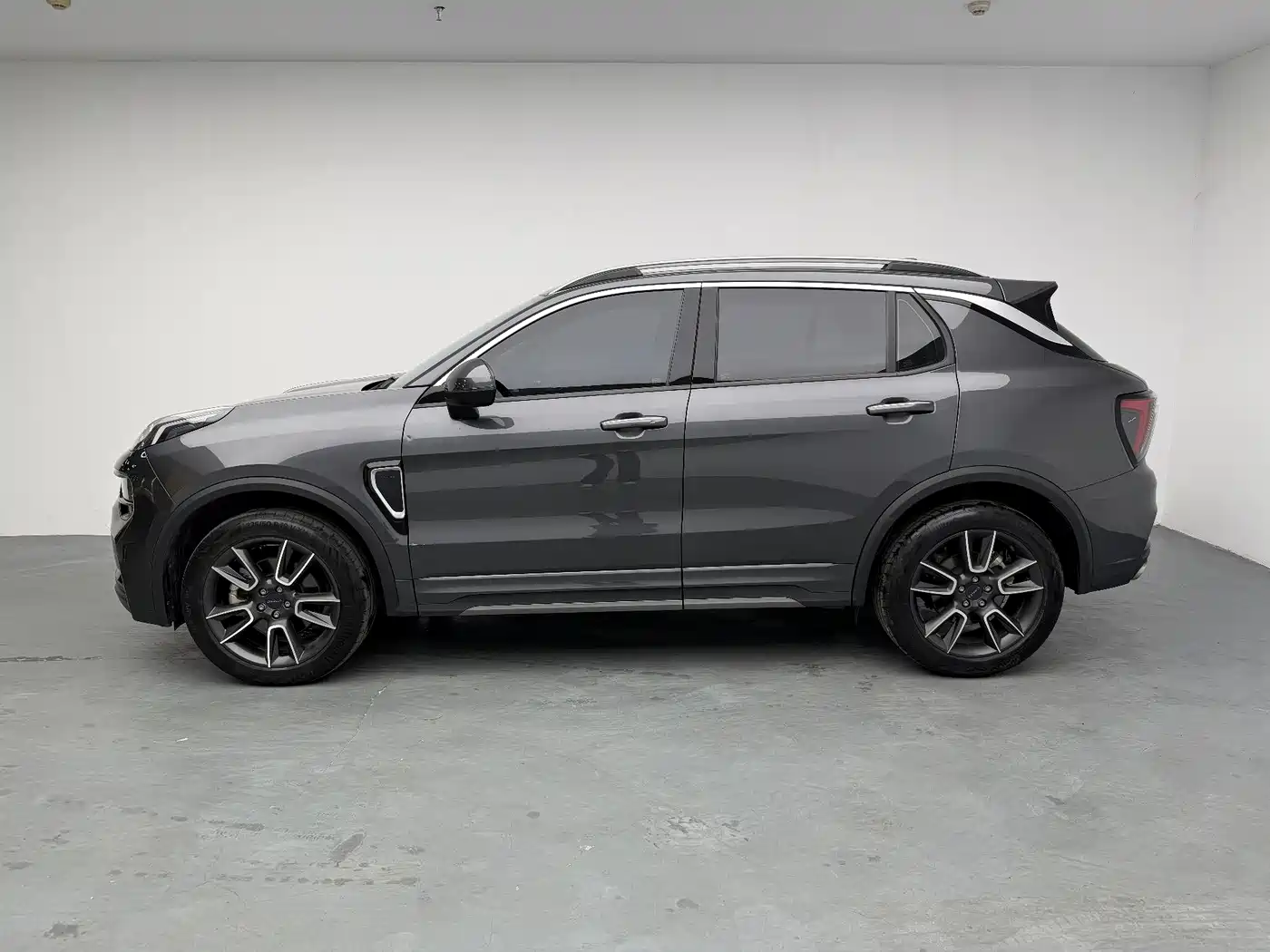 LYNK 01