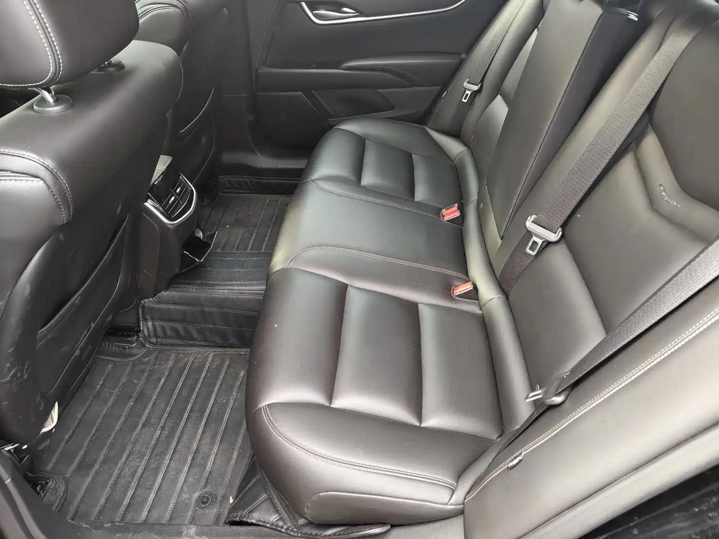 Cadillac XTS 2018 28T Technology фото 9