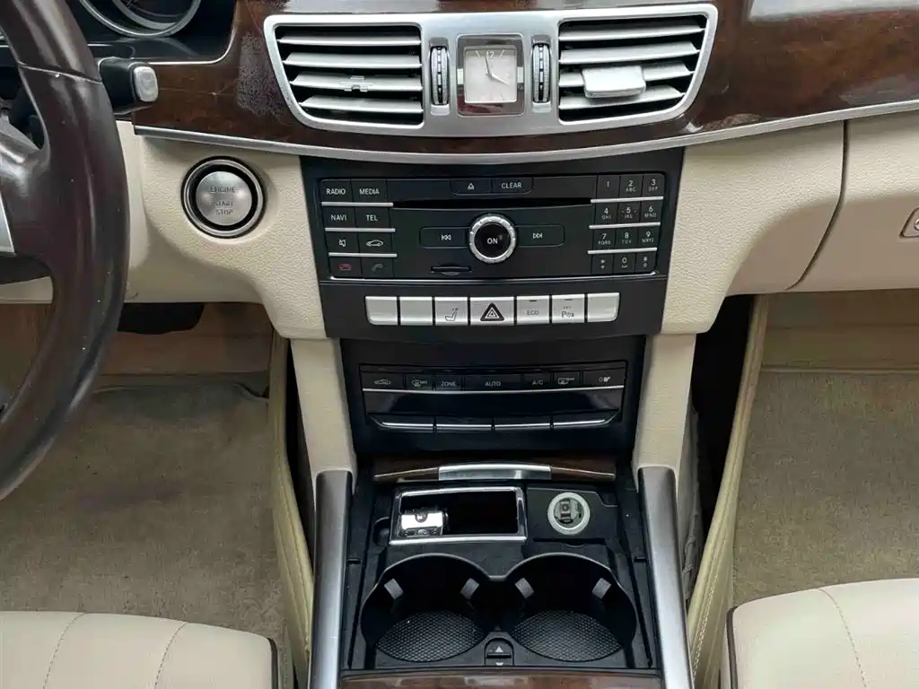 Mercedes-Benz E-Class 2015 Facelift E 200 L фото 18