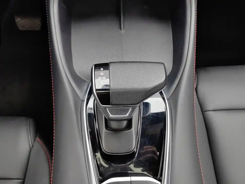 MG MG5 2025 2025 300TGI Global Flagship