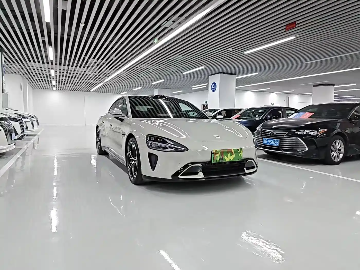 Xiaomi Auto Xiaomi SU7 2024 AWD Extended Range Advanced Smart Driving Max Edition фото 3