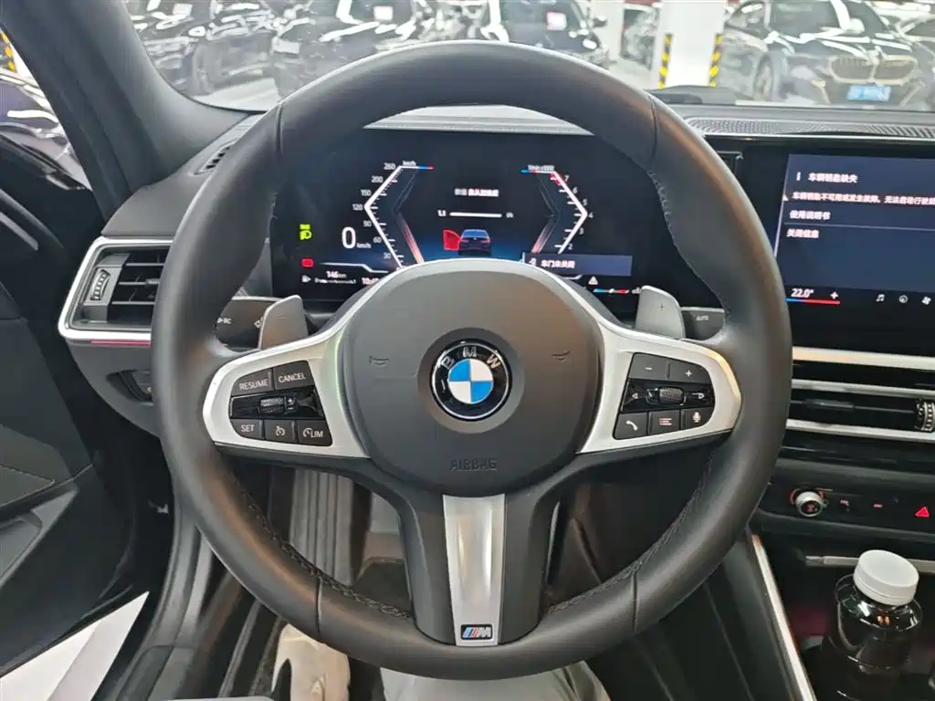 BMW 3 Series 2024 325i M Sport Shadowline Package фото 11