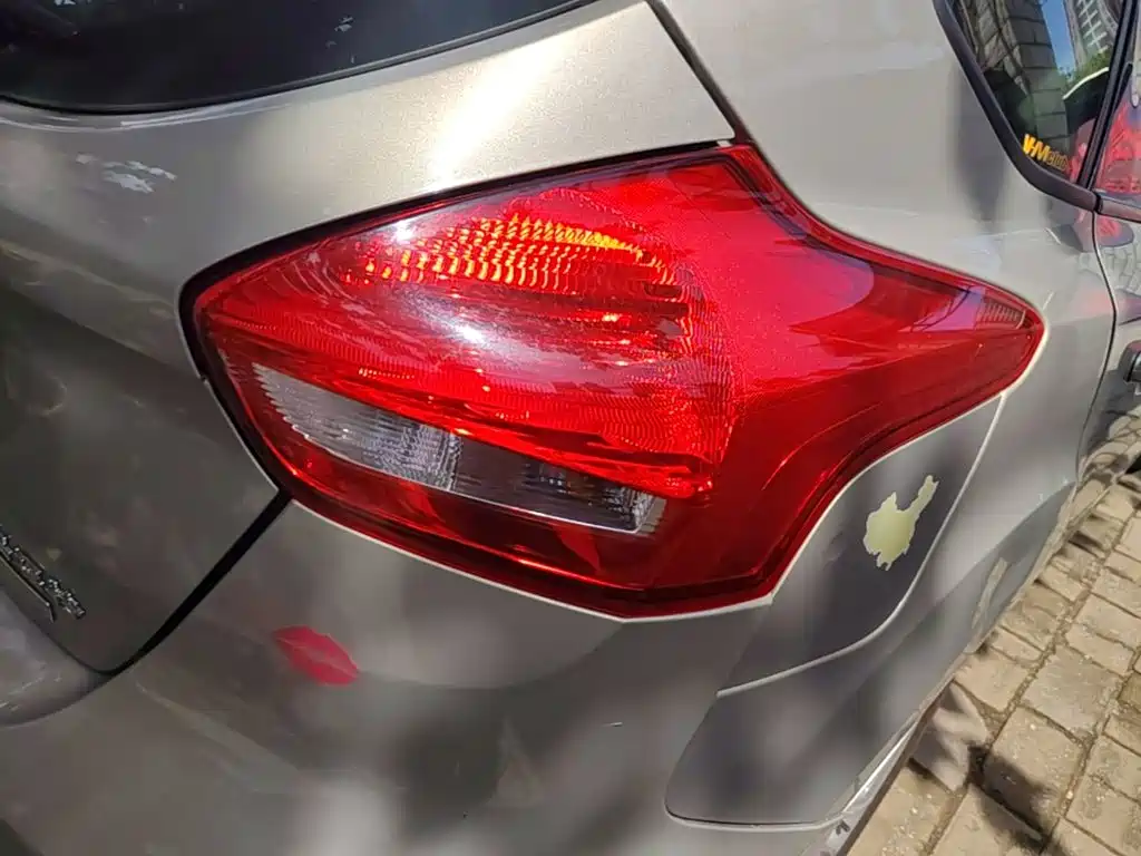 Photo 8 - Ford Focus