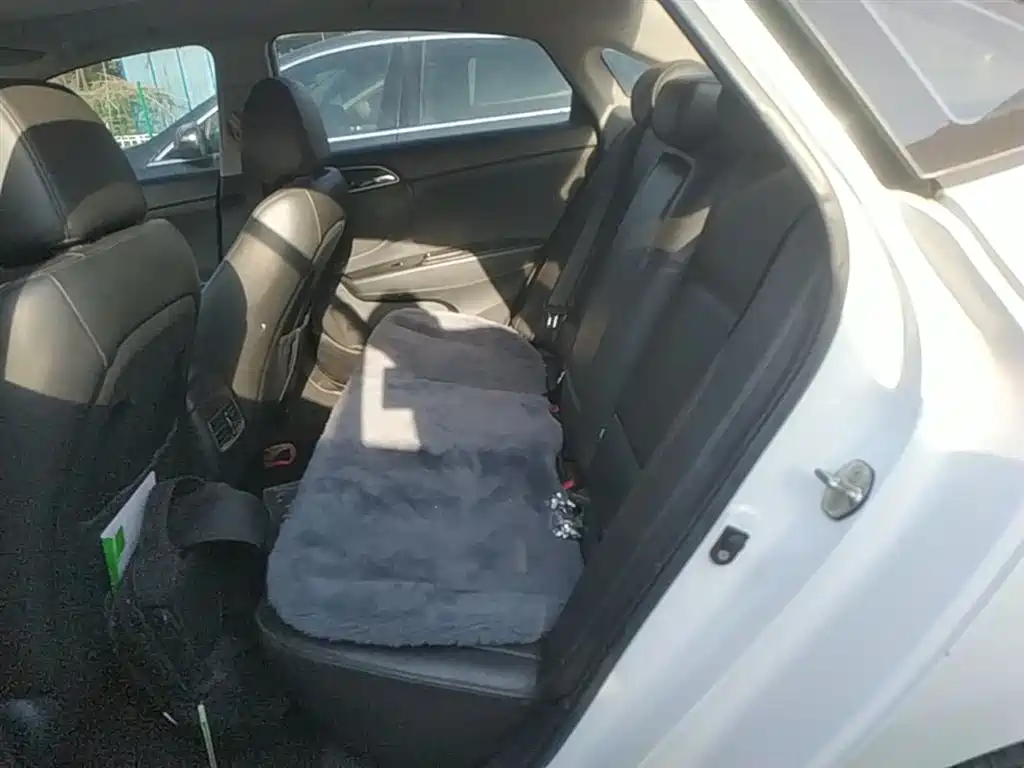 Hyundai Mistra 2014 1.8L Auto Smart GLS фото 17
