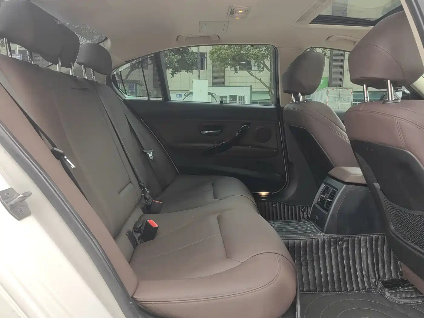 BMW 3 Series 2019 320Li M Luxury Package фото 12