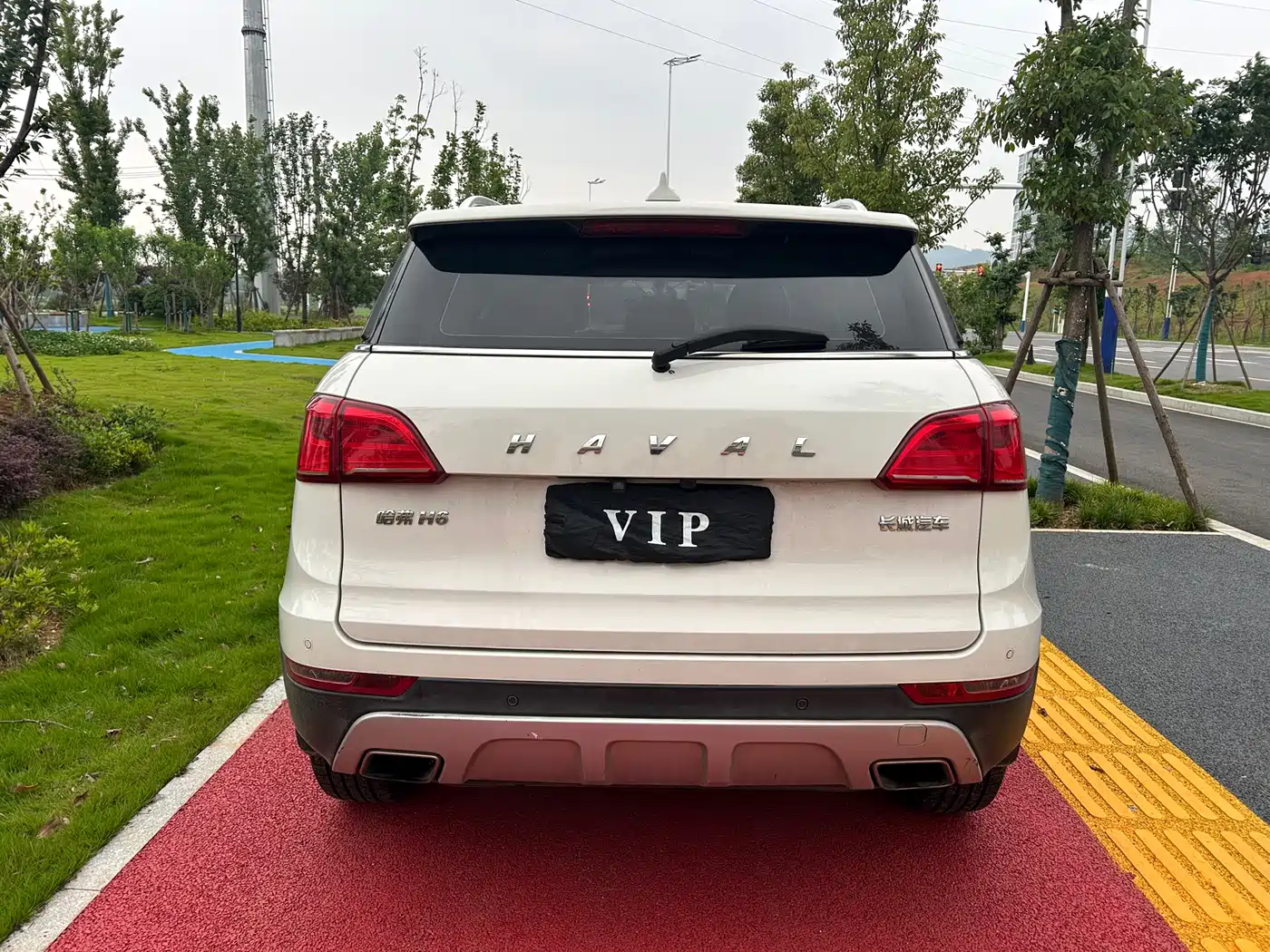 Haval H6 Coupe 2016 Blue Label 1.5T Automatic 2WD Urban фото 12