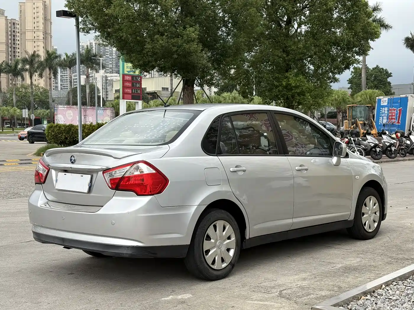 Venucia D50 2015 2014 1.6L Manual Exciting Edition