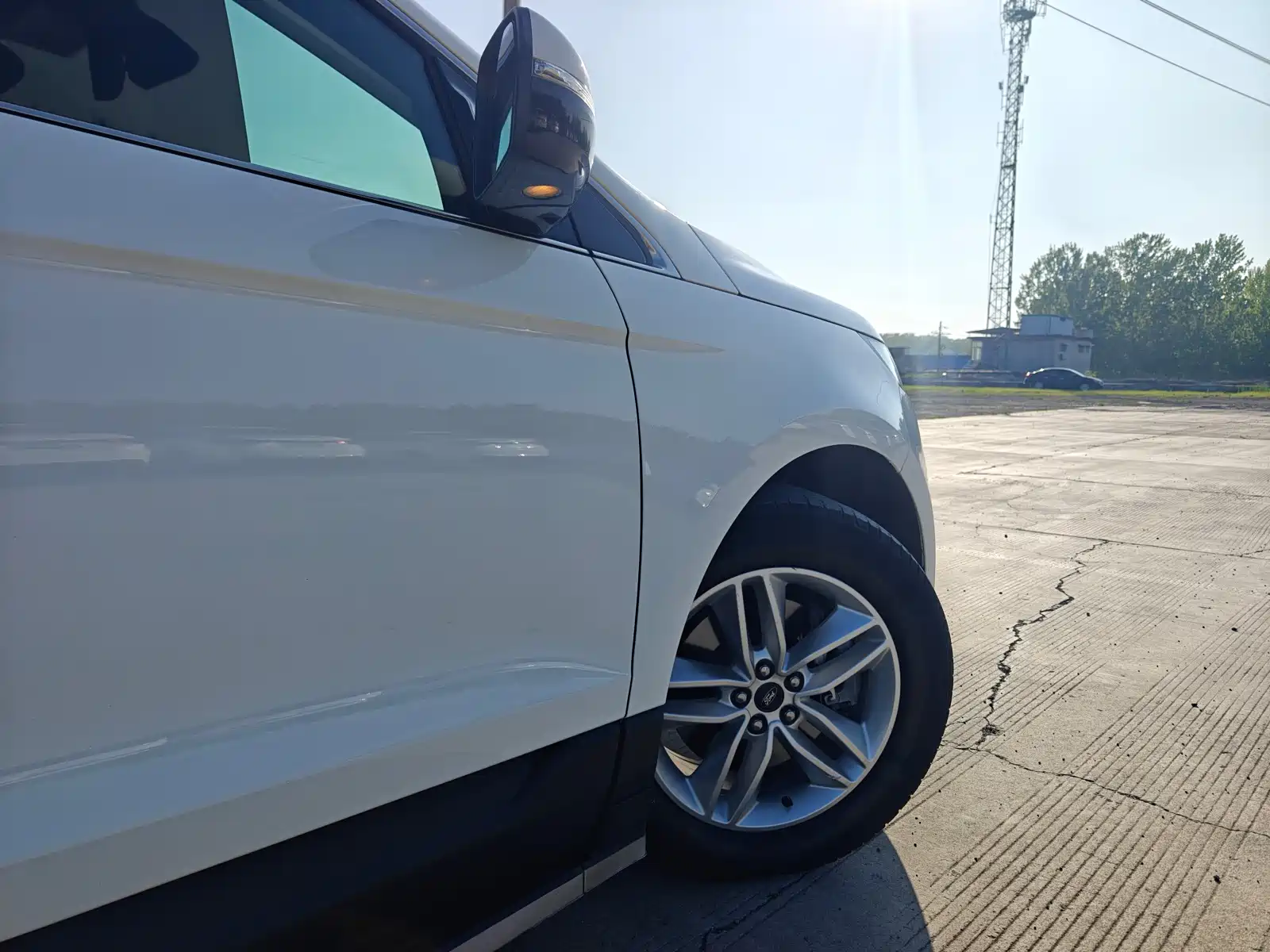 Фото 30 - Ford Edge