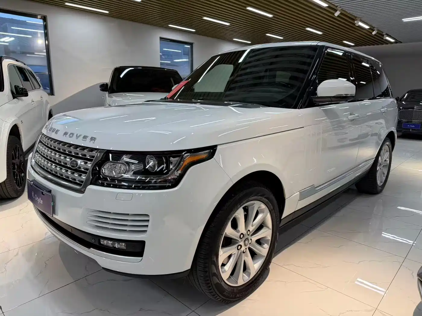 Land Rover Range Rover 2014 3.0 SC V6 Vogue SE фото 2
